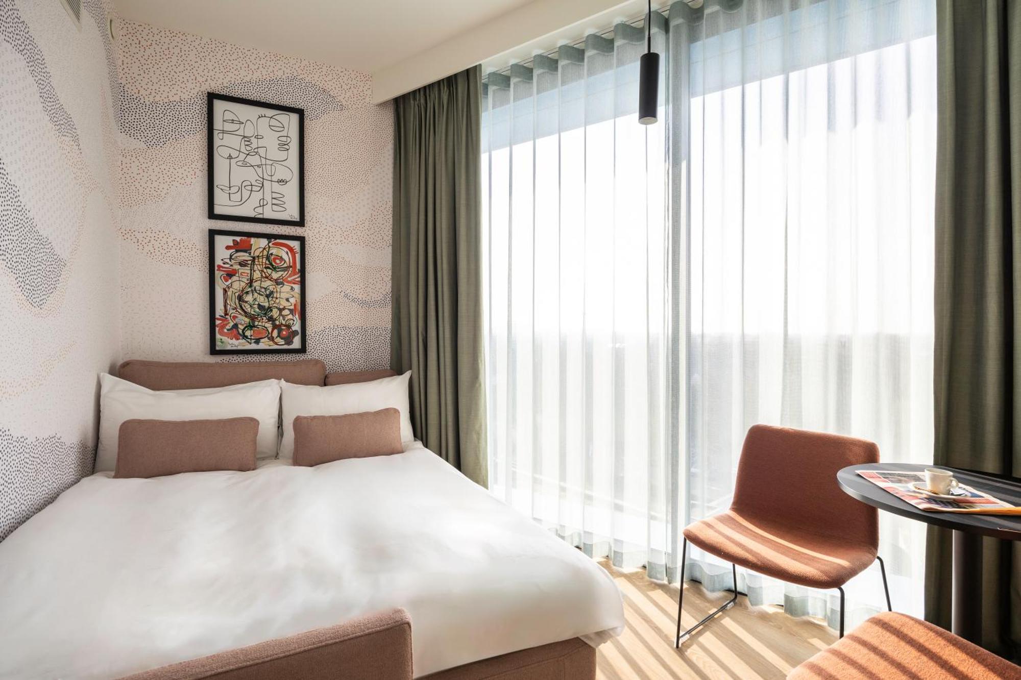 Hotel Voco Brussels North By Ihg 4*